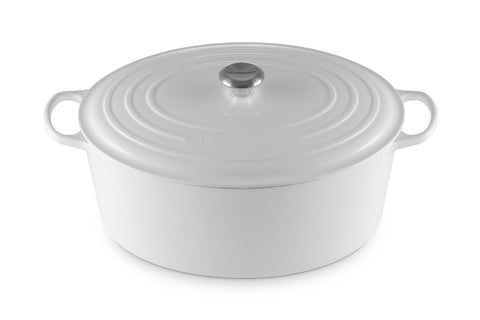 Le Creuset Enameled Cast Iron Signature Oval Dutch Oven, 15.5qt., White