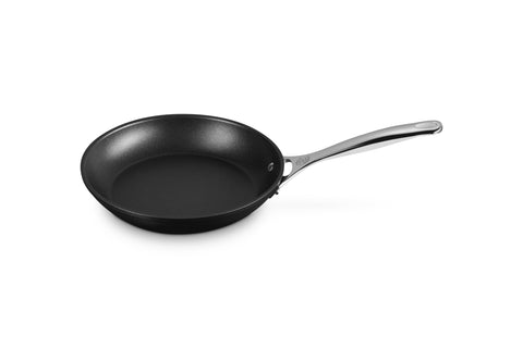 Le Creuset Toughened Nonstick PRO Fry Pan, 9.5"