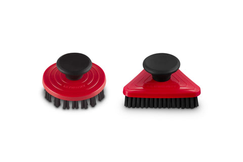 Le Creuset Set of 2 Cleaning Brushes, Cerise