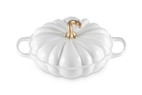 Le Creuset Enameled Cast Iron Signature Pumpkin Braiser, 2.75 qt., White