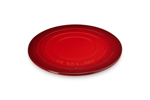 Le Creuset Stoneware Round Pizza Stone, 15 in., Cerise
