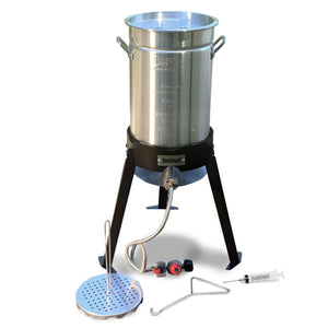 Bayou Classic 200-490 30-qt Aluminum Turkey Fryer Kit Features 30-qt Aluminum Stockpot w/Lid Lift Hook and Rack 1-oz Seasoning Injector 12-in Fry Thermometer 19-in Tall Steel Cooker w/ 4-in Burner
